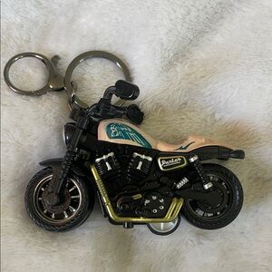 Parker Black and peach Cream Motorcycle Keychain new with lobster clip